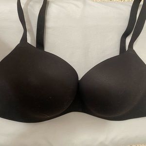 Soma wireless bra size 38DD new without tags